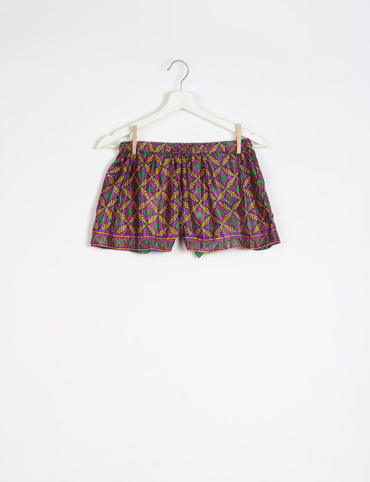 Elevate your wardrobe with our eco-friendly shorts. The all-around elastic waist and drawstring tie provide comfort and style. Crafted with ethical and sustainable practices, these shorts redefine green fashion, making them a perfect addition to your conscious clothing collection.