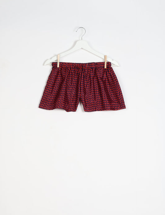 Elevate your wardrobe with our eco-friendly shorts. The all-around elastic waist and drawstring tie provide comfort and style. Crafted with ethical and sustainable practices, these shorts redefine green fashion, making them a perfect addition to your conscious clothing collection.