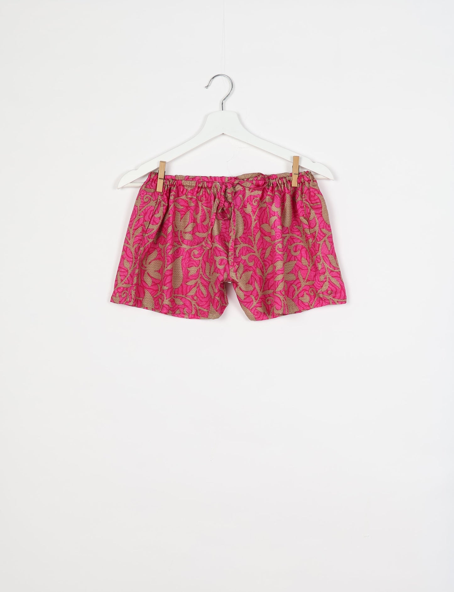Elevate your wardrobe with our eco-friendly shorts. The all-around elastic waist and drawstring tie provide comfort and style. Crafted with ethical and sustainable practices, these shorts redefine green fashion, making them a perfect addition to your conscious clothing collection.