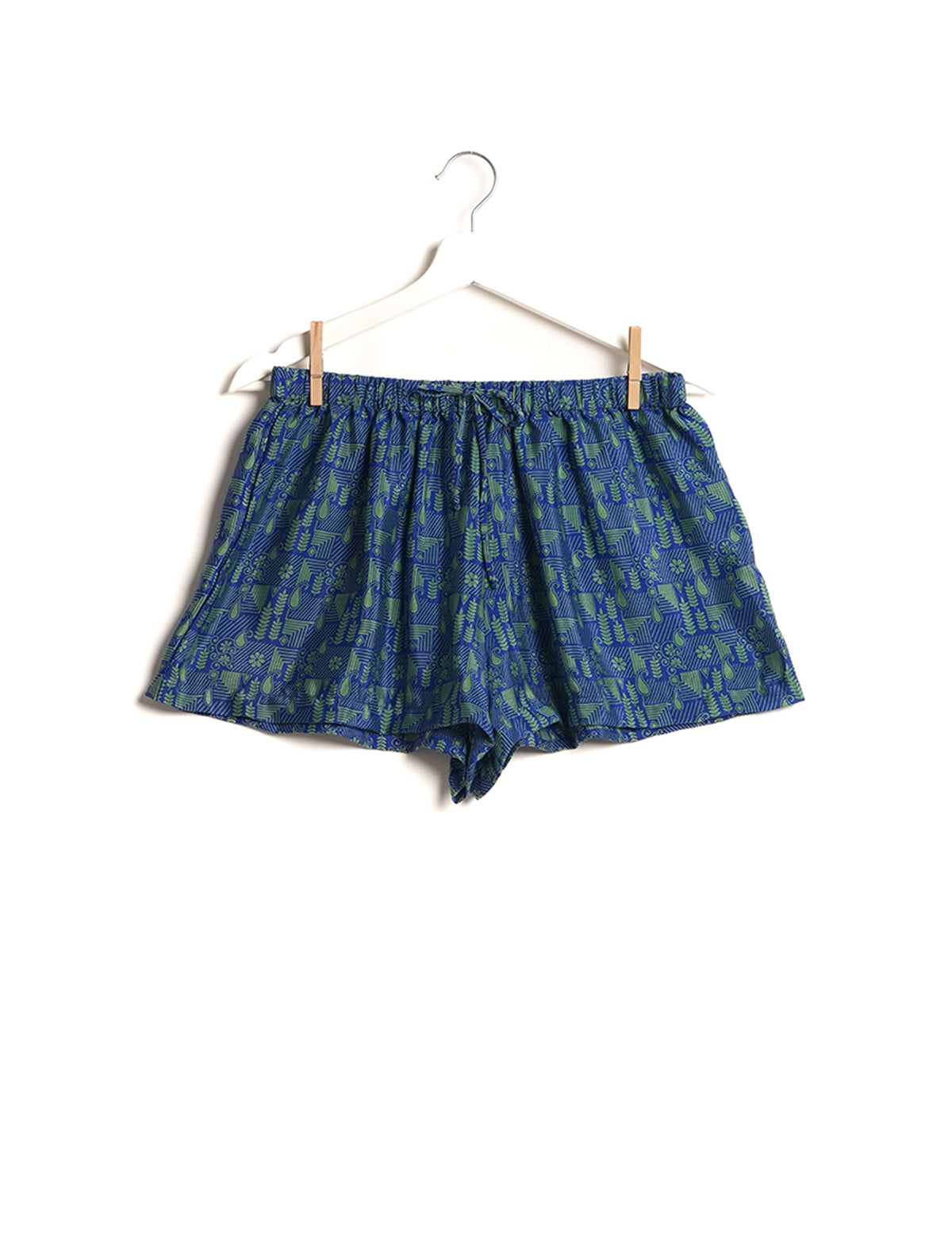 Elevate your wardrobe with our eco-friendly shorts. The all-around elastic waist and drawstring tie provide comfort and style. Crafted with ethical and sustainable practices, these shorts redefine green fashion, making them a perfect addition to your conscious clothing collection.
