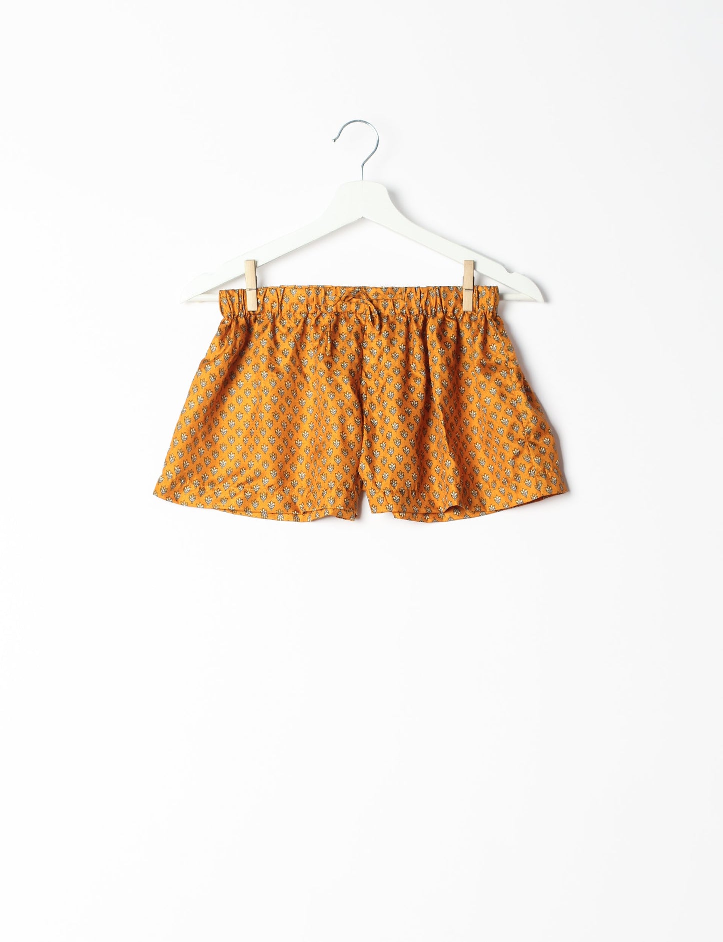 Elevate your wardrobe with our eco-friendly shorts. The all-around elastic waist and drawstring tie provide comfort and style. Crafted with ethical and sustainable practices, these shorts redefine green fashion, making them a perfect addition to your conscious clothing collection.