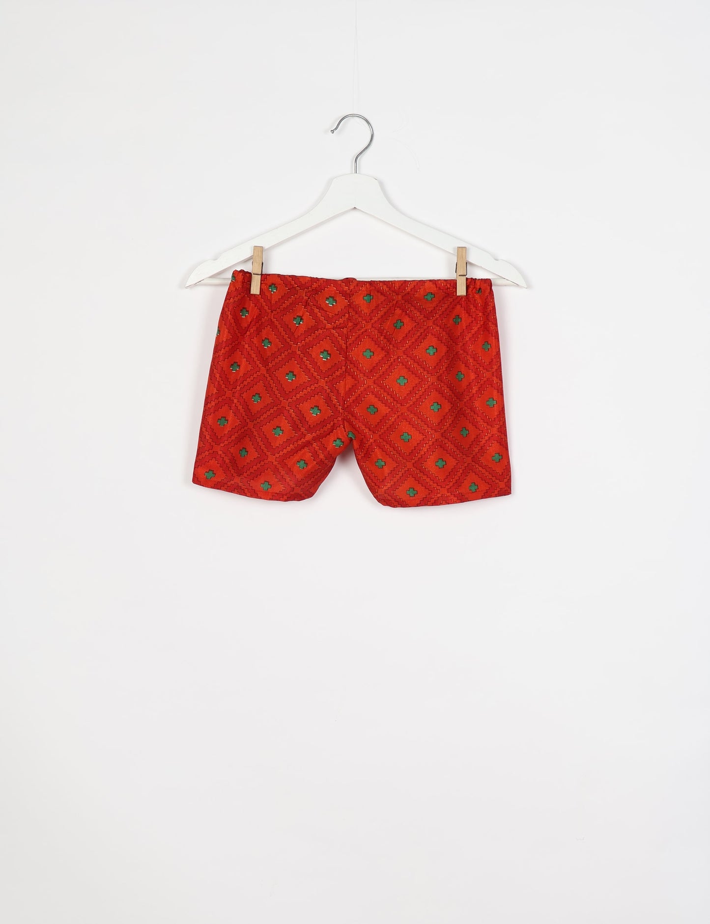 Elevate your wardrobe with our eco-friendly shorts. The all-around elastic waist and drawstring tie provide comfort and style. Crafted with ethical and sustainable practices, these shorts redefine green fashion, making them a perfect addition to your conscious clothing collection.