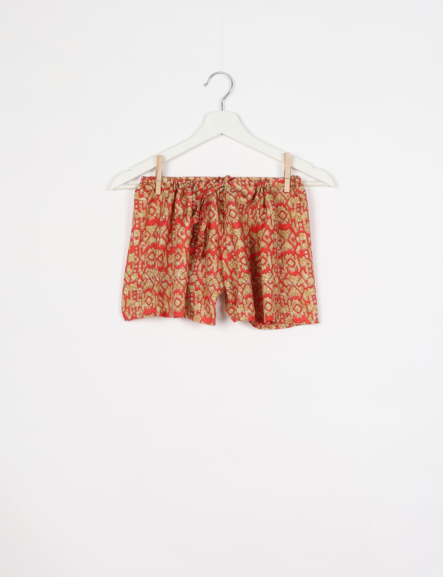 Elevate your wardrobe with our eco-friendly shorts. The all-around elastic waist and drawstring tie provide comfort and style. Crafted with ethical and sustainable practices, these shorts redefine green fashion, making them a perfect addition to your conscious clothing collection.