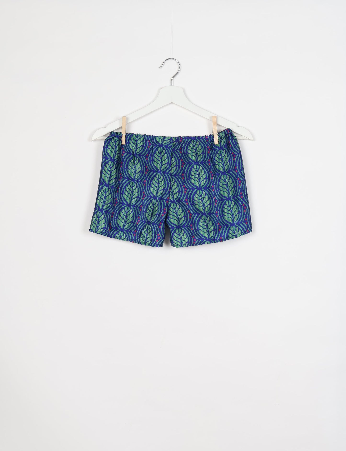 Elevate your wardrobe with our eco-friendly shorts. The all-around elastic waist and drawstring tie provide comfort and style. Crafted with ethical and sustainable practices, these shorts redefine green fashion, making them a perfect addition to your conscious clothing collection.