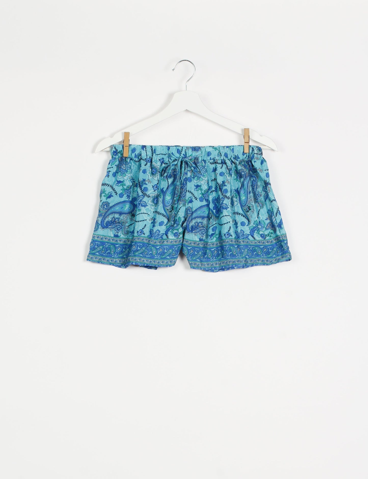 Sleep in eco-friendly luxury with our PJ Set Short. Made for the conscious consumer, these pajamas contribute to zero waste and sustainable practices. The cami top, adorned with delicate eyelash lace and cut on the bias, pairs seamlessly with the comfy shorts featuring an elasticated waist and drawstring tie.