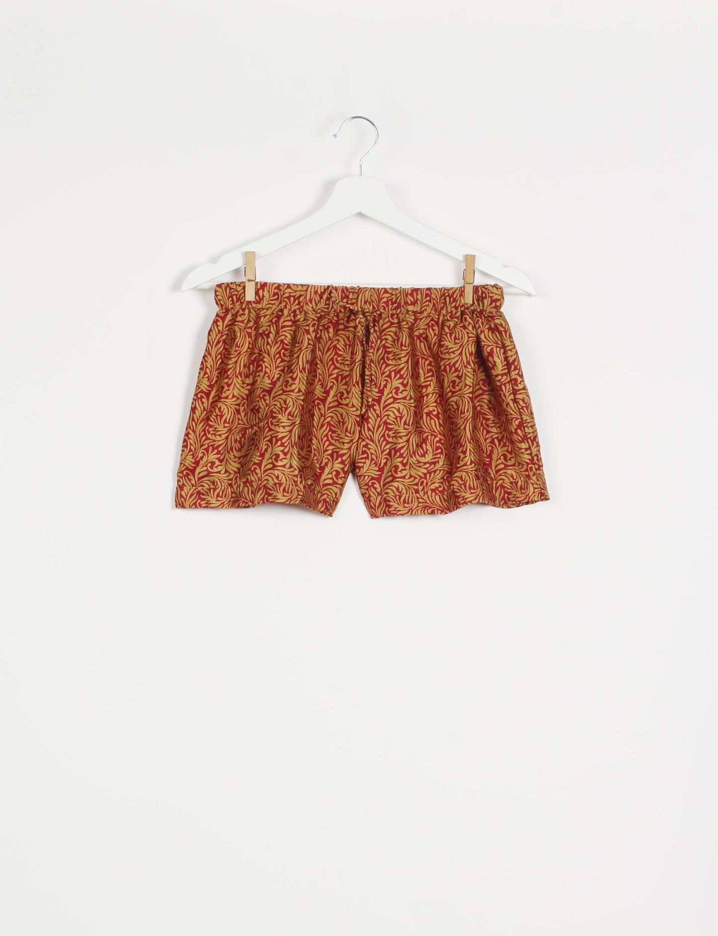 Sleep in eco-friendly luxury with our PJ Set Short. Made for the conscious consumer, these pajamas contribute to zero waste and sustainable practices. The cami top, adorned with delicate eyelash lace and cut on the bias, pairs seamlessly with the comfy shorts featuring an elasticated waist and drawstring tie.