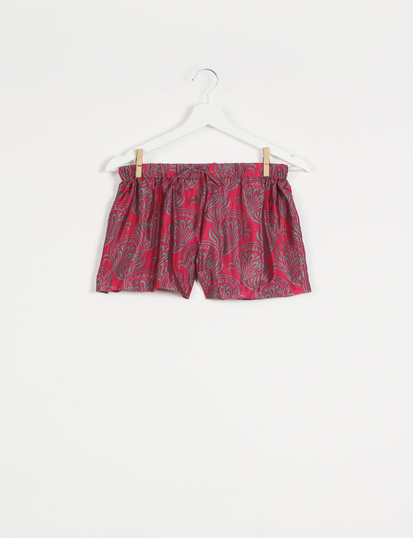 Sleep in eco-friendly luxury with our PJ Set Short. Made for the conscious consumer, these pajamas contribute to zero waste and sustainable practices. The cami top, adorned with delicate eyelash lace and cut on the bias, pairs seamlessly with the comfy shorts featuring an elasticated waist and drawstring tie.