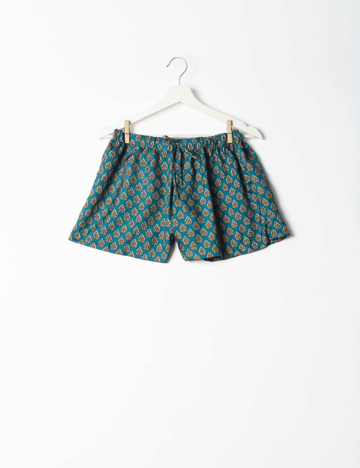 Sleep in eco-friendly luxury with our PJ Set Short. Made for the conscious consumer, these pajamas contribute to zero waste and sustainable practices. The cami top, adorned with delicate eyelash lace and cut on the bias, pairs seamlessly with the comfy shorts featuring an elasticated waist and drawstring tie.