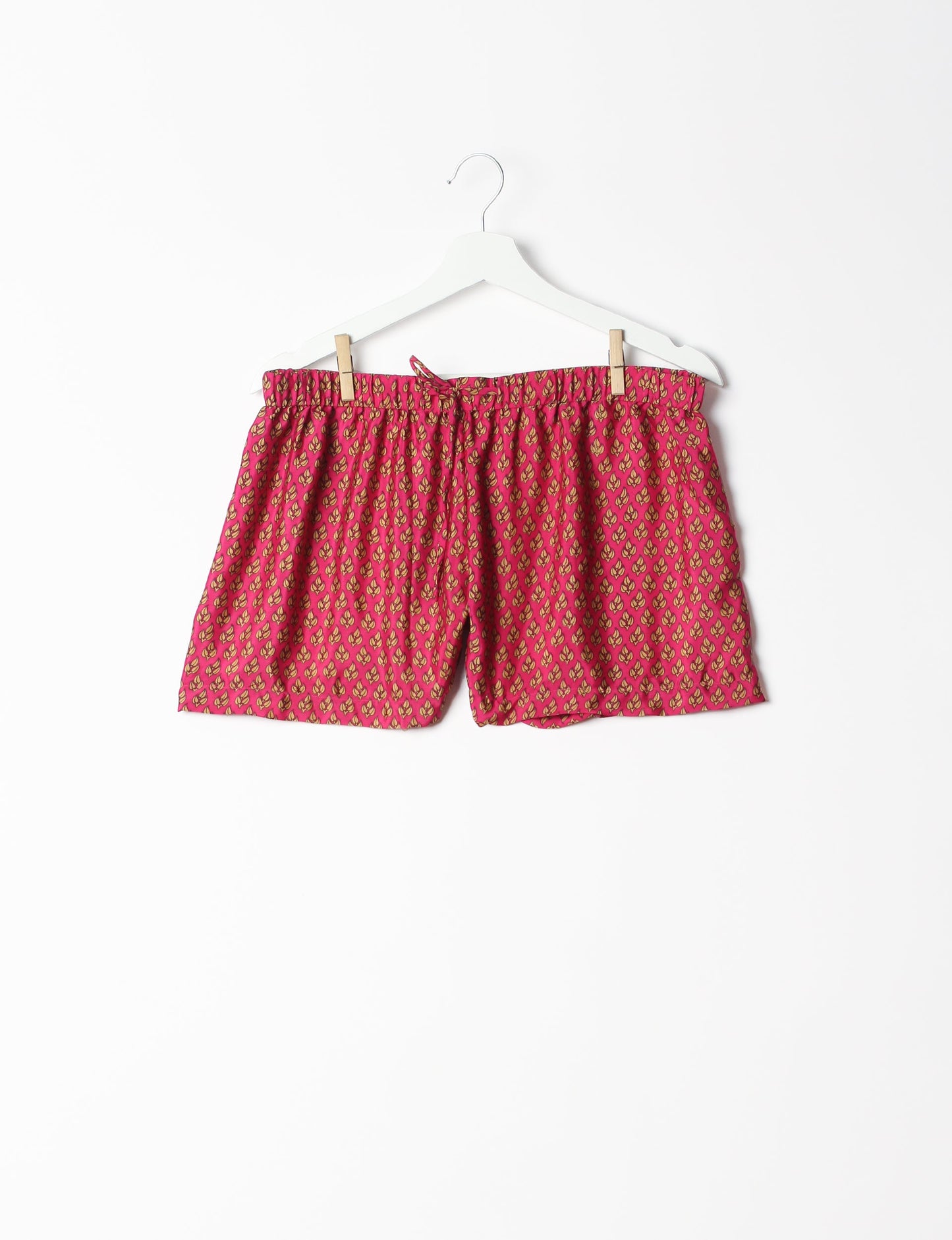 Sleep in eco-friendly luxury with our PJ Set Short. Made for the conscious consumer, these pajamas contribute to zero waste and sustainable practices. The cami top, adorned with delicate eyelash lace and cut on the bias, pairs seamlessly with the comfy shorts featuring an elasticated waist and drawstring tie.