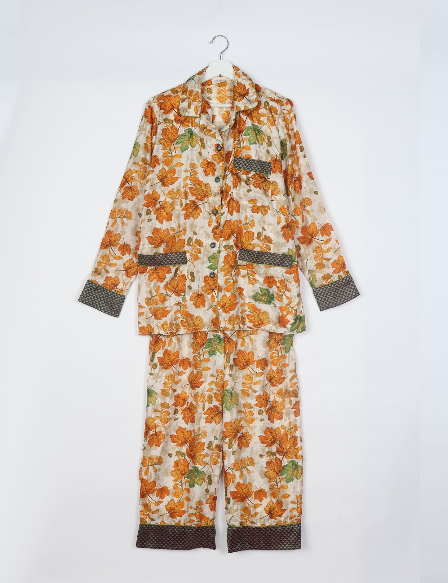 Pj Set Long With Long Sleeves - Beige Leaves