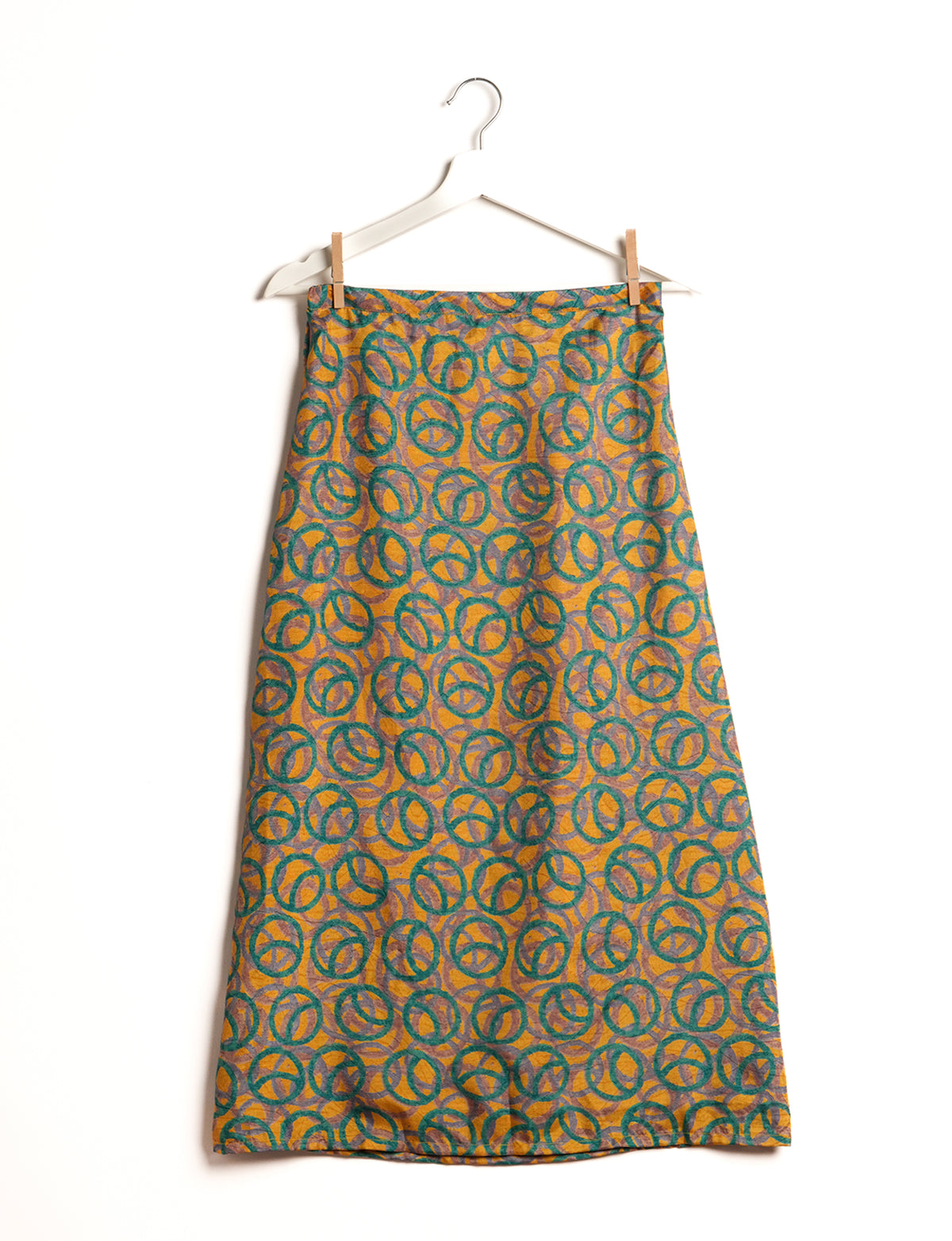 Sustainable A LINE SKIRT, a high-fashion choice for conscious individuals. Fitted at the waist, ankle-length, and ethically crafted for eco-friendly style.