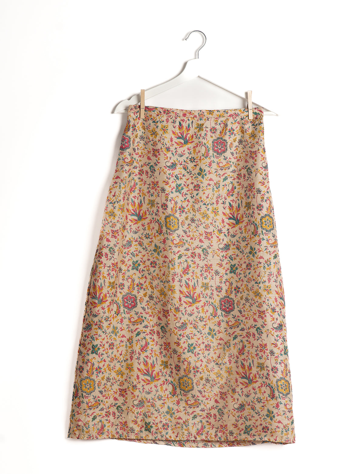 Sustainable A LINE SKIRT, a high-fashion choice for conscious individuals. Fitted at the waist, ankle-length, and ethically crafted for eco-friendly style.