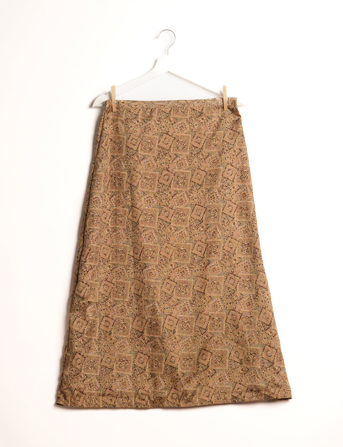 Sustainable A LINE SKIRT, a high-fashion choice for conscious individuals. Fitted at the waist, ankle-length, and ethically crafted for eco-friendly style.