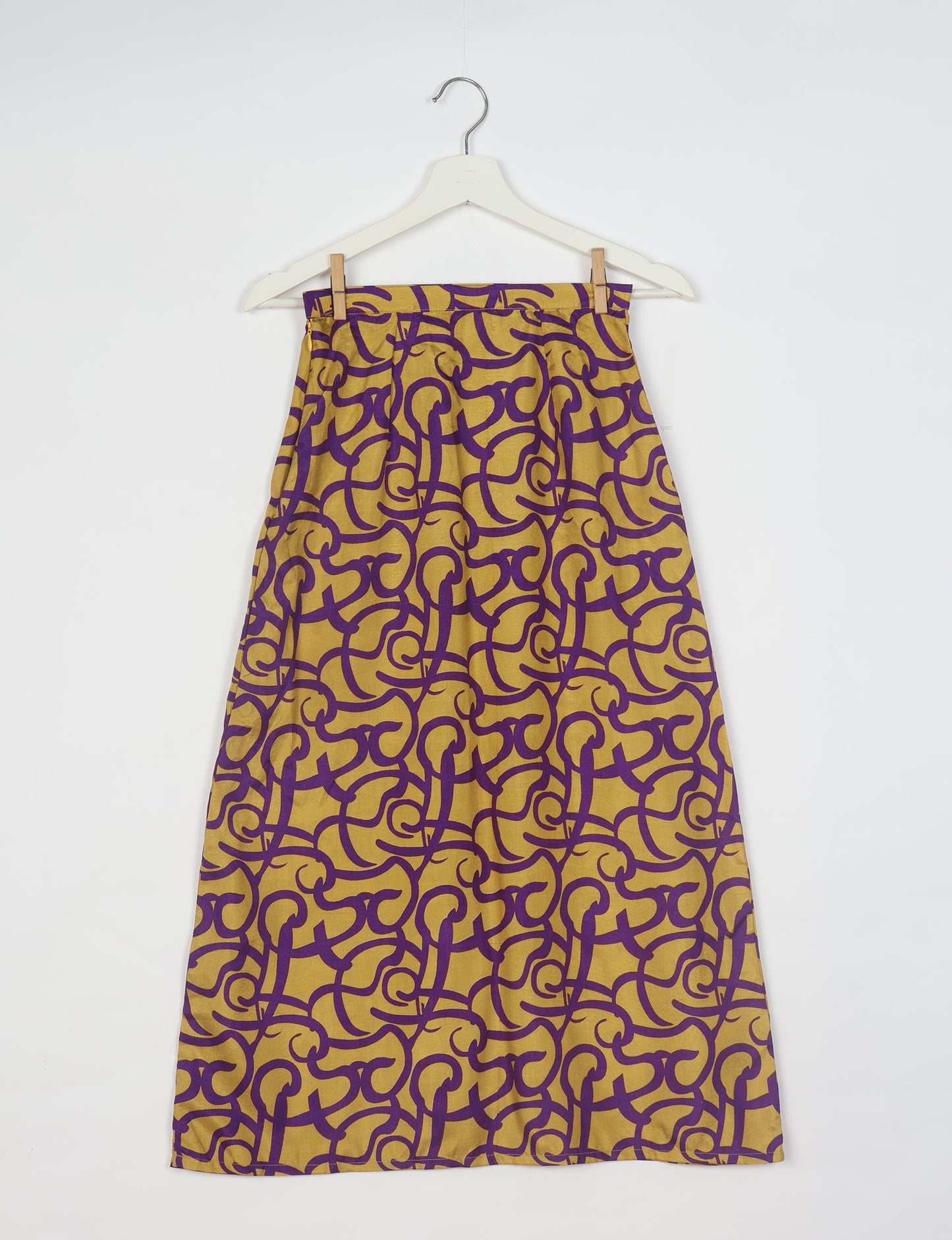 A LINE SKIRT