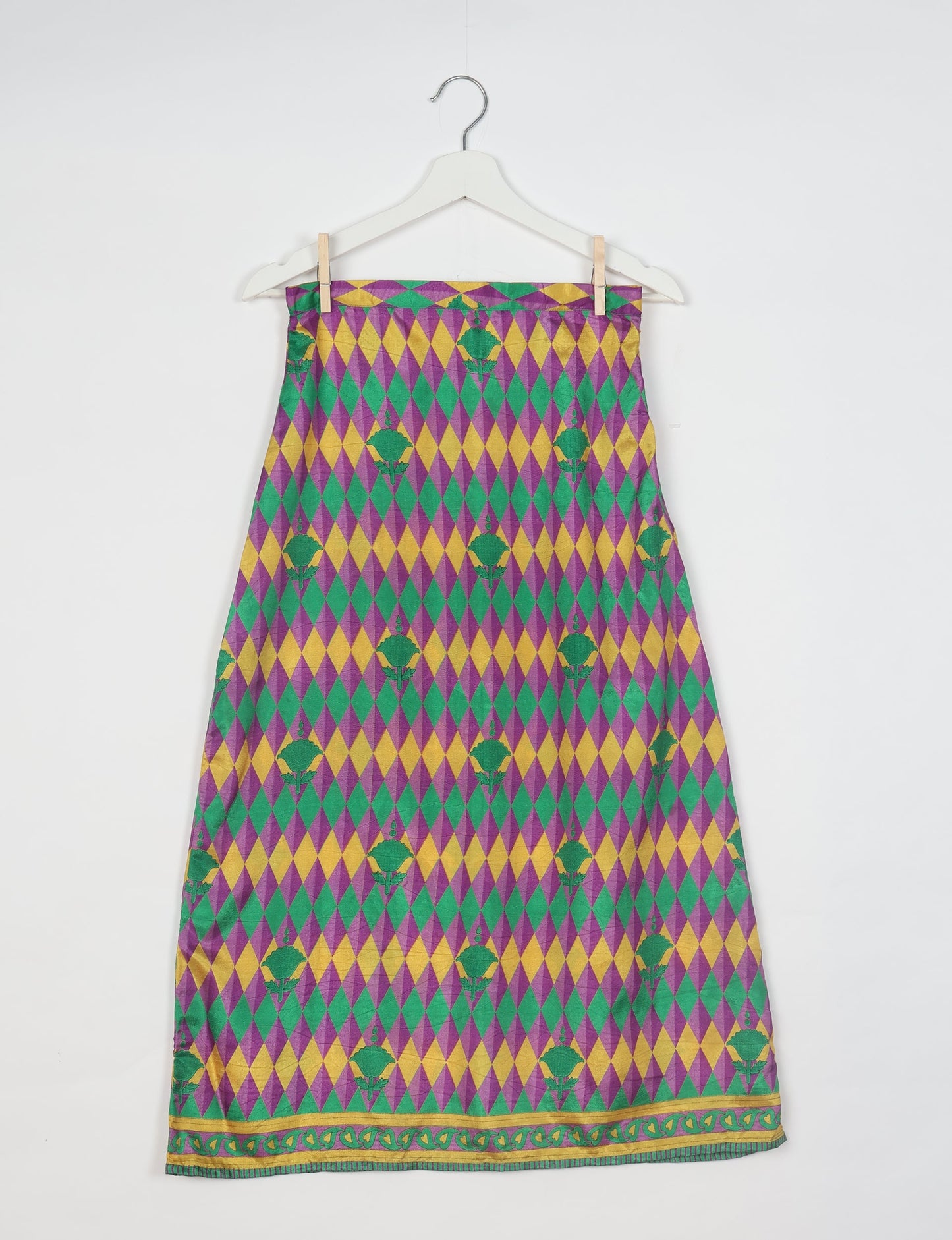 A LINE SKIRT