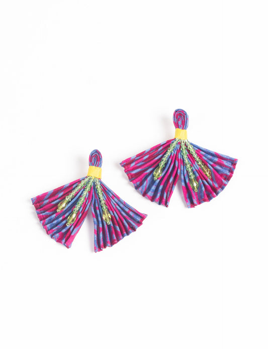 Elevate your look with our PLEATED EARRINGS – embellished with a beaded dangler, diamond-shaped metallic plate, and hook fastening. Crafted with innovative heat setting techniques on pre-loved saris, these earrings showcase ethical clothing, green fashion, and zero waste fashion. Hypoallergy tested metal hooks, nickel, and lead-free for a conscious and stylish accessory.