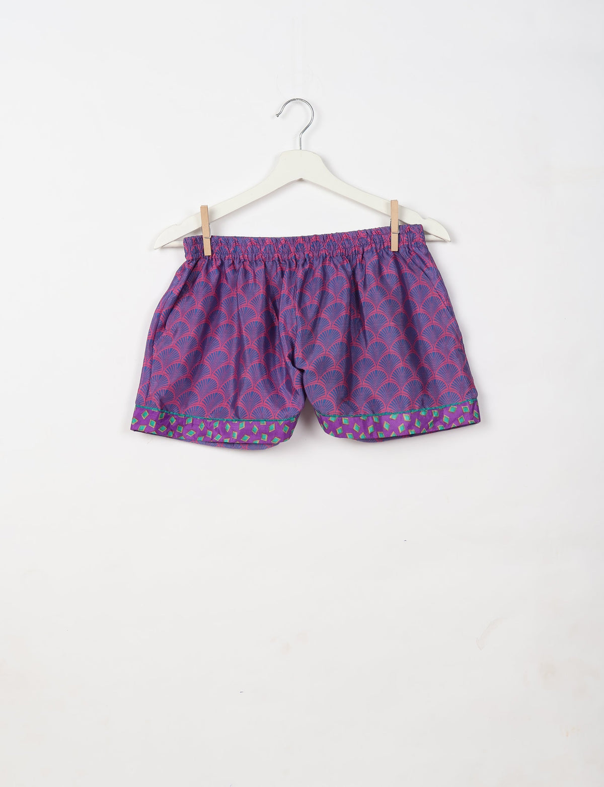 Indulge in comfort and style with our PJ Set Short, now with short sleeves. Crafted from upcycled saris, these shorts embody a zero-waste mentality for sustainable sleepwear. Versatile from day to night, perfect for beach lounging or poolside yoga, these pajamas redefine conscious fashion.