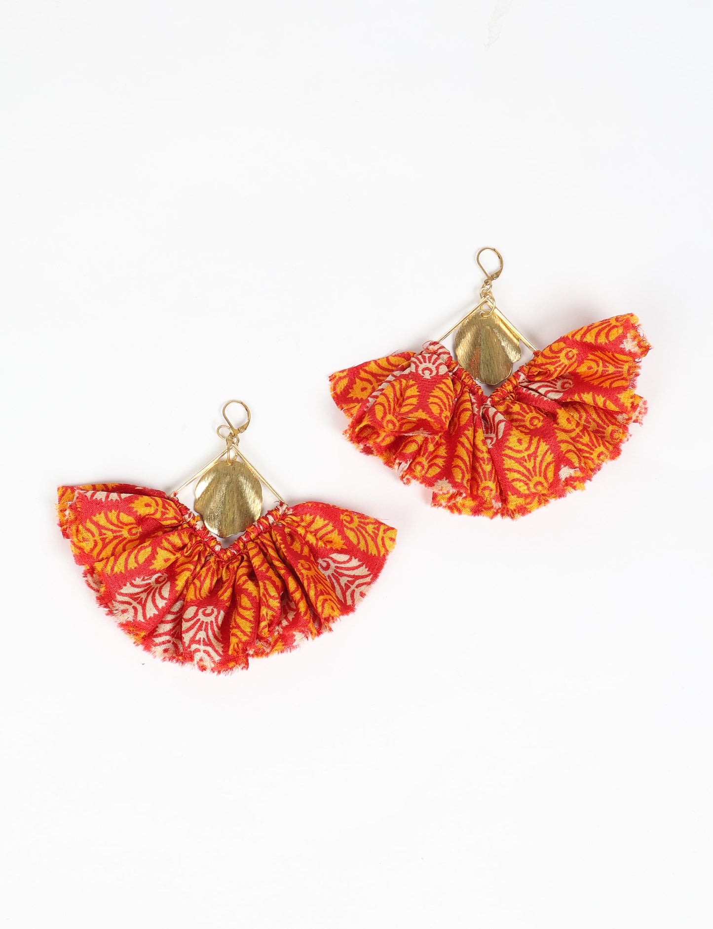 Bold and distinctive MAXI SQUARE EARRINGS – dramatic accessories with fabric frill, metallic charm, and a raw edge. Hypoallergy tested, skin-friendly metal hooks make these earrings unique and glamorous. Elevate your style with these eye-catching, nickel, and lead-free accessories.