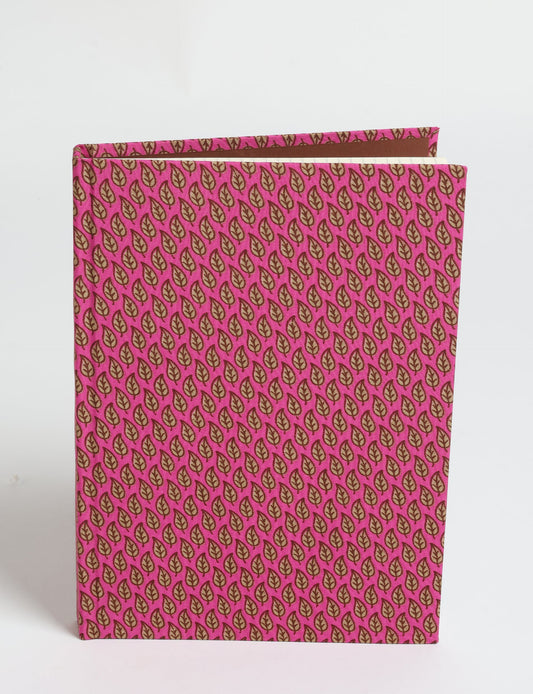 Elevate your scribbling experience with our A5 hardcover notebook, an epitome of green fashion. Sustainable and upcycled, this notebook features recycled fabric covers and aligns with the ethos of circular fashion. Dive into conscious living with our eco-friendly, recycled material notebook.