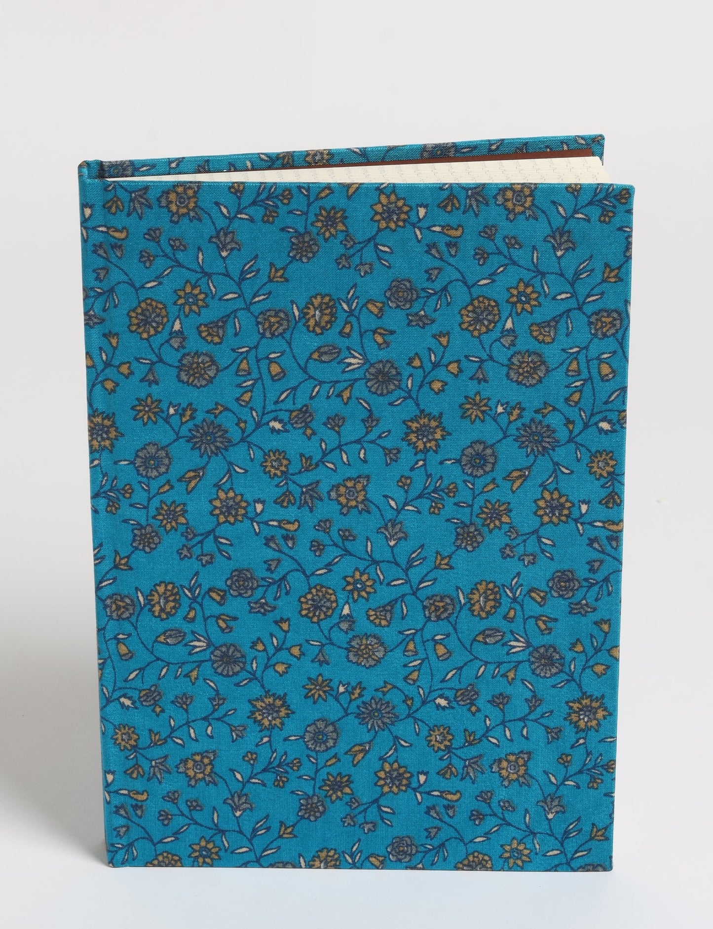 Elevate your scribbling experience with our A5 hardcover notebook, an epitome of green fashion. Sustainable and upcycled, this notebook features recycled fabric covers and aligns with the ethos of circular fashion. Dive into conscious living with our eco-friendly, recycled material notebook.