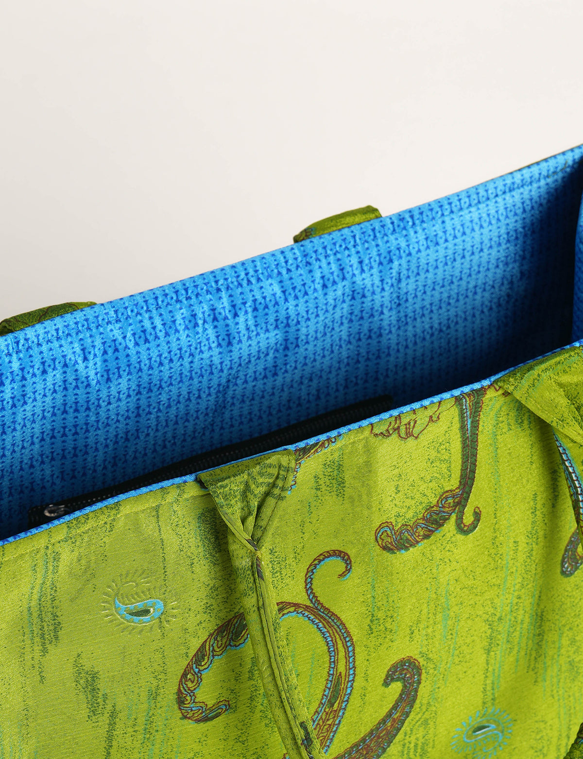 Elevate your eco-friendly style with our Work Tote Bag, a semi-structured, sustainable masterpiece. Soft padded handles, contrast lining, and an inside zipper pocket make it both stylish and functional. Perfect for carrying your laptop and more, this tote stands tall as a symbol of conscious fashion.
