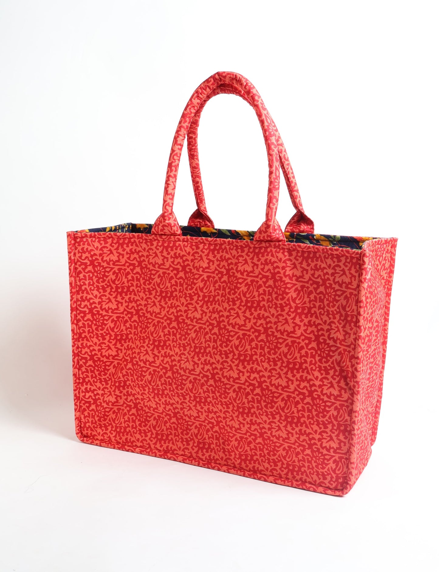 Elevate your eco-friendly style with our Work Tote Bag, a semi-structured, sustainable masterpiece. Soft padded handles, contrast lining, and an inside zipper pocket make it both stylish and functional. Perfect for carrying your laptop and more, this tote stands tall as a symbol of conscious fashion.