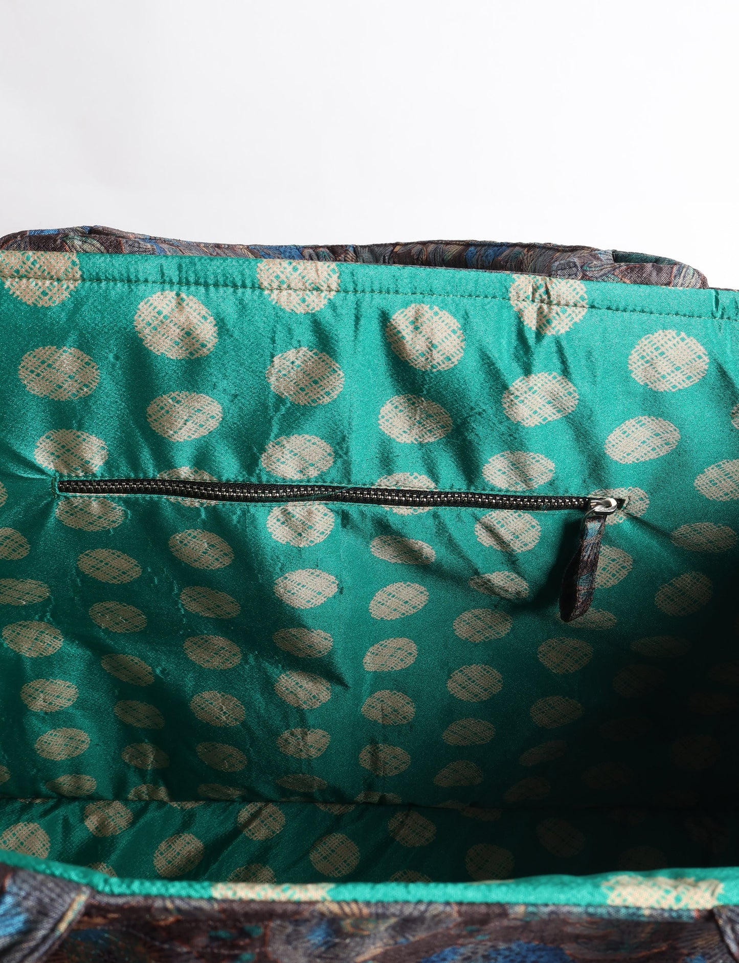 Elevate your eco-friendly style with our Work Tote Bag, a semi-structured, sustainable masterpiece. Soft padded handles, contrast lining, and an inside zipper pocket make it both stylish and functional. Perfect for carrying your laptop and more, this tote stands tall as a symbol of conscious fashion.