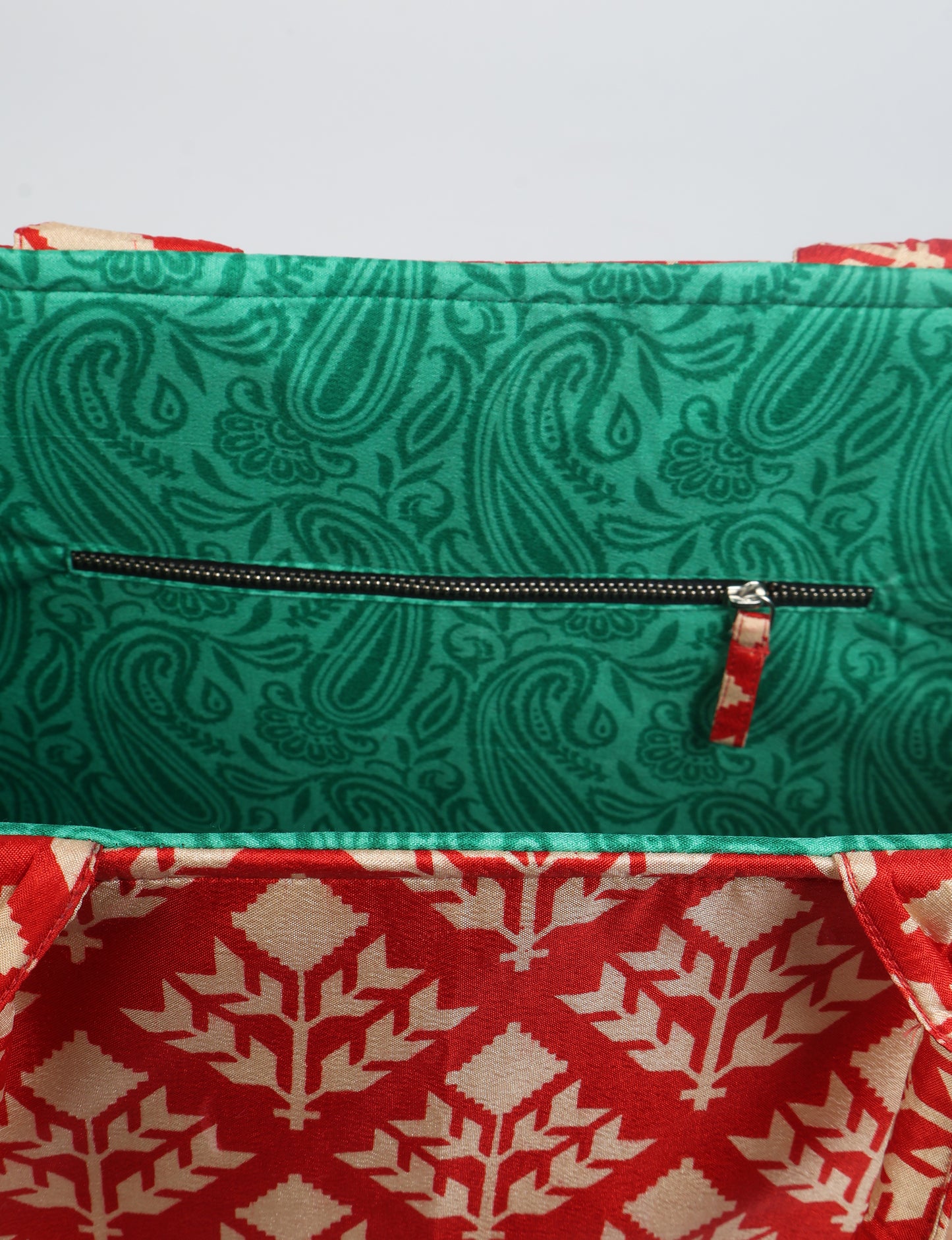 Elevate your eco-friendly style with our Work Tote Bag, a semi-structured, sustainable masterpiece. Soft padded handles, contrast lining, and an inside zipper pocket make it both stylish and functional. Perfect for carrying your laptop and more, this tote stands tall as a symbol of conscious fashion.