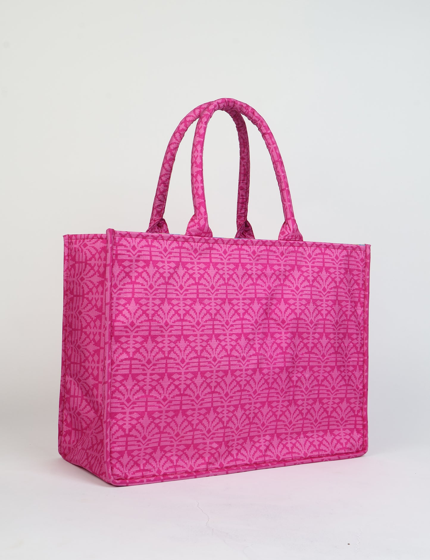 Elevate your eco-friendly style with our Work Tote Bag, a semi-structured, sustainable masterpiece. Soft padded handles, contrast lining, and an inside zipper pocket make it both stylish and functional. Perfect for carrying your laptop and more, this tote stands tall as a symbol of conscious fashion.