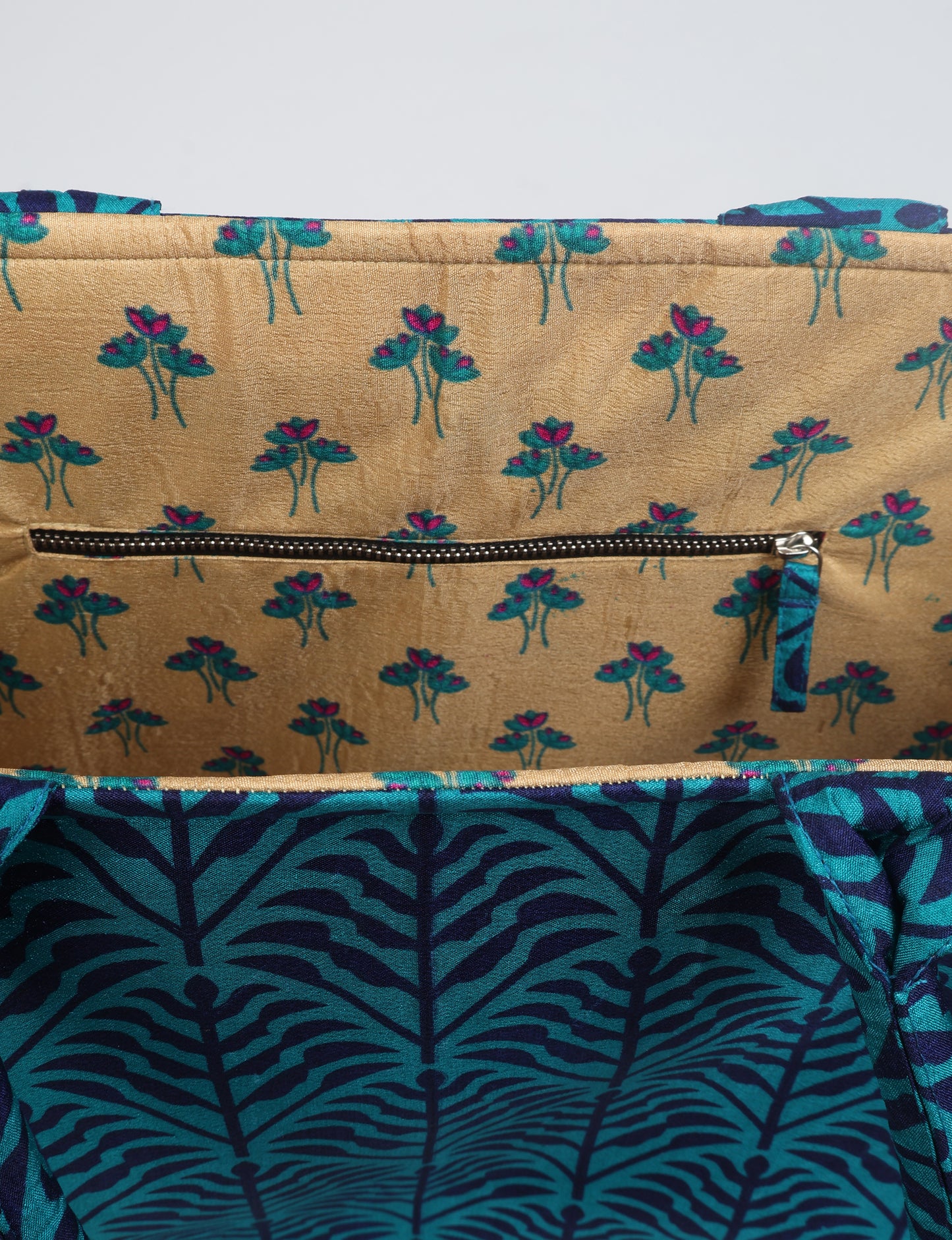 Elevate your eco-friendly style with our Work Tote Bag, a semi-structured, sustainable masterpiece. Soft padded handles, contrast lining, and an inside zipper pocket make it both stylish and functional. Perfect for carrying your laptop and more, this tote stands tall as a symbol of conscious fashion.