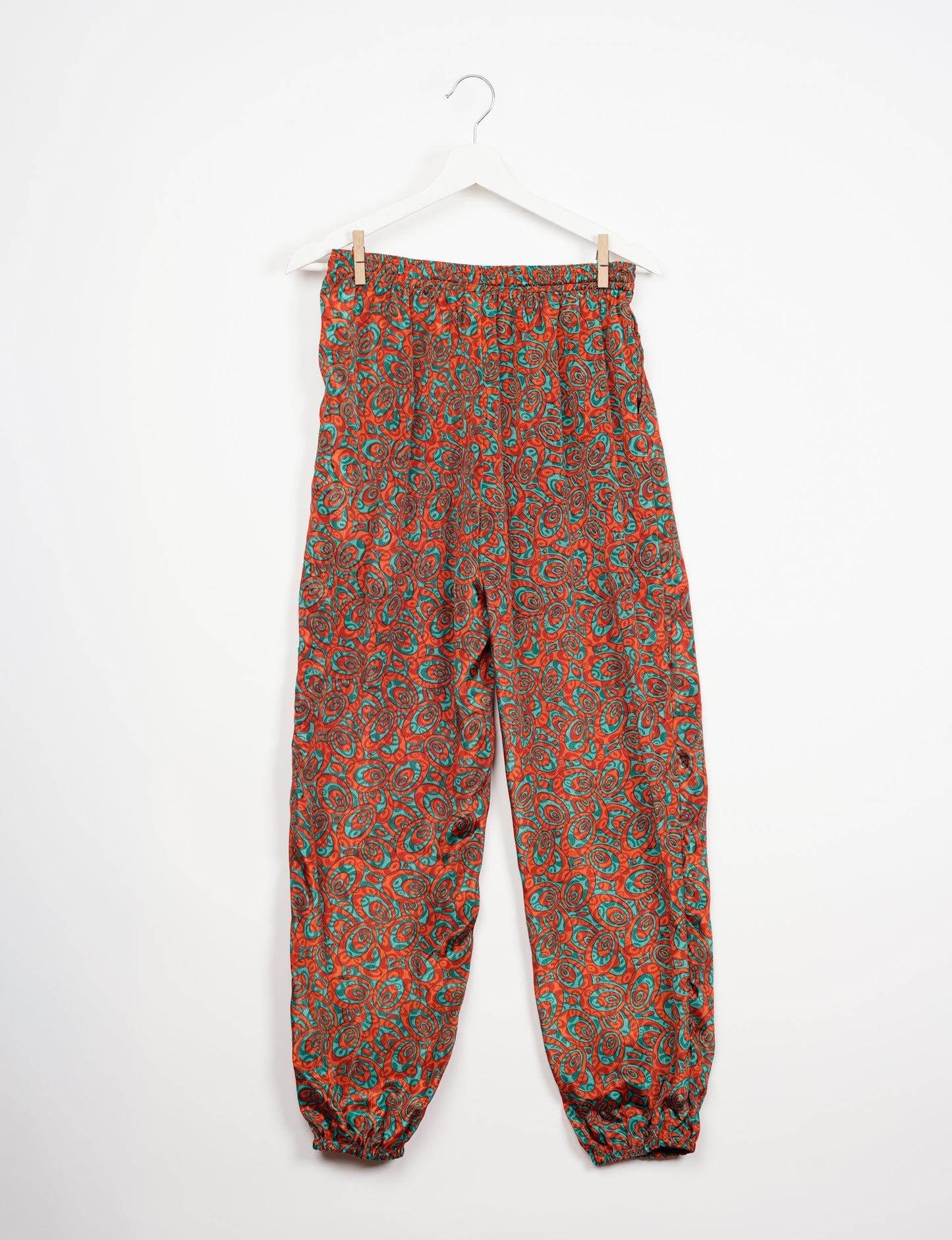 Comfortable and sustainable JOGGER PANTS, pull-on style crafted from eco-materials. Elastic drawstring waist, cotton twill tape, elasticated hems, and slant pockets for style and functionality. Make a positive impact on people and the planet with your fashion choices.