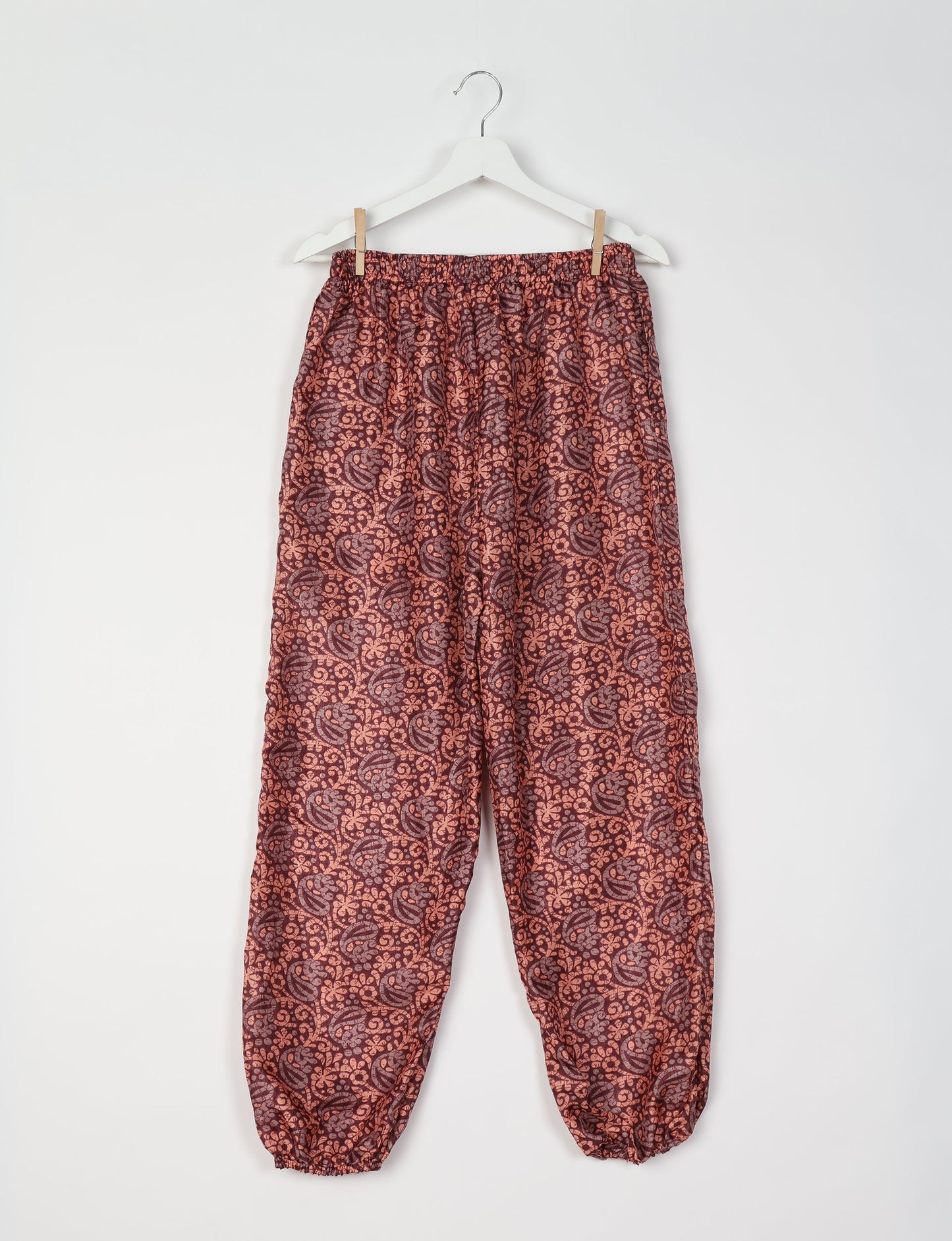 Comfortable and sustainable JOGGER PANTS, pull-on style crafted from eco-materials. Elastic drawstring waist, cotton twill tape, elasticated hems, and slant pockets for style and functionality. Make a positive impact on people and the planet with your fashion choices.