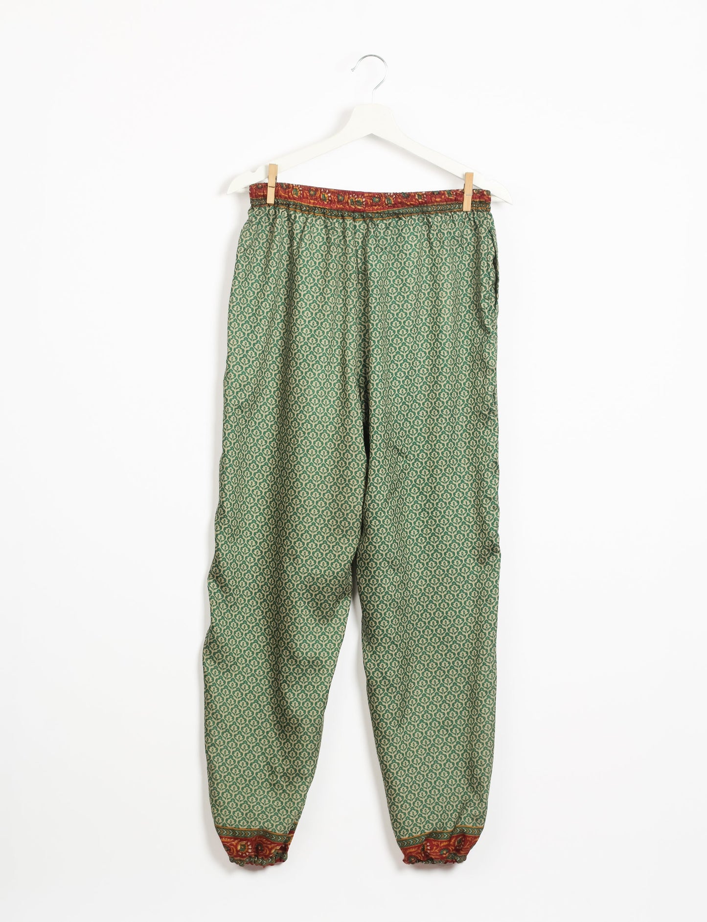 Comfortable and sustainable JOGGER PANTS, pull-on style crafted from eco-materials. Elastic drawstring waist, cotton twill tape, elasticated hems, and slant pockets for style and functionality. Make a positive impact on people and the planet with your fashion choices.