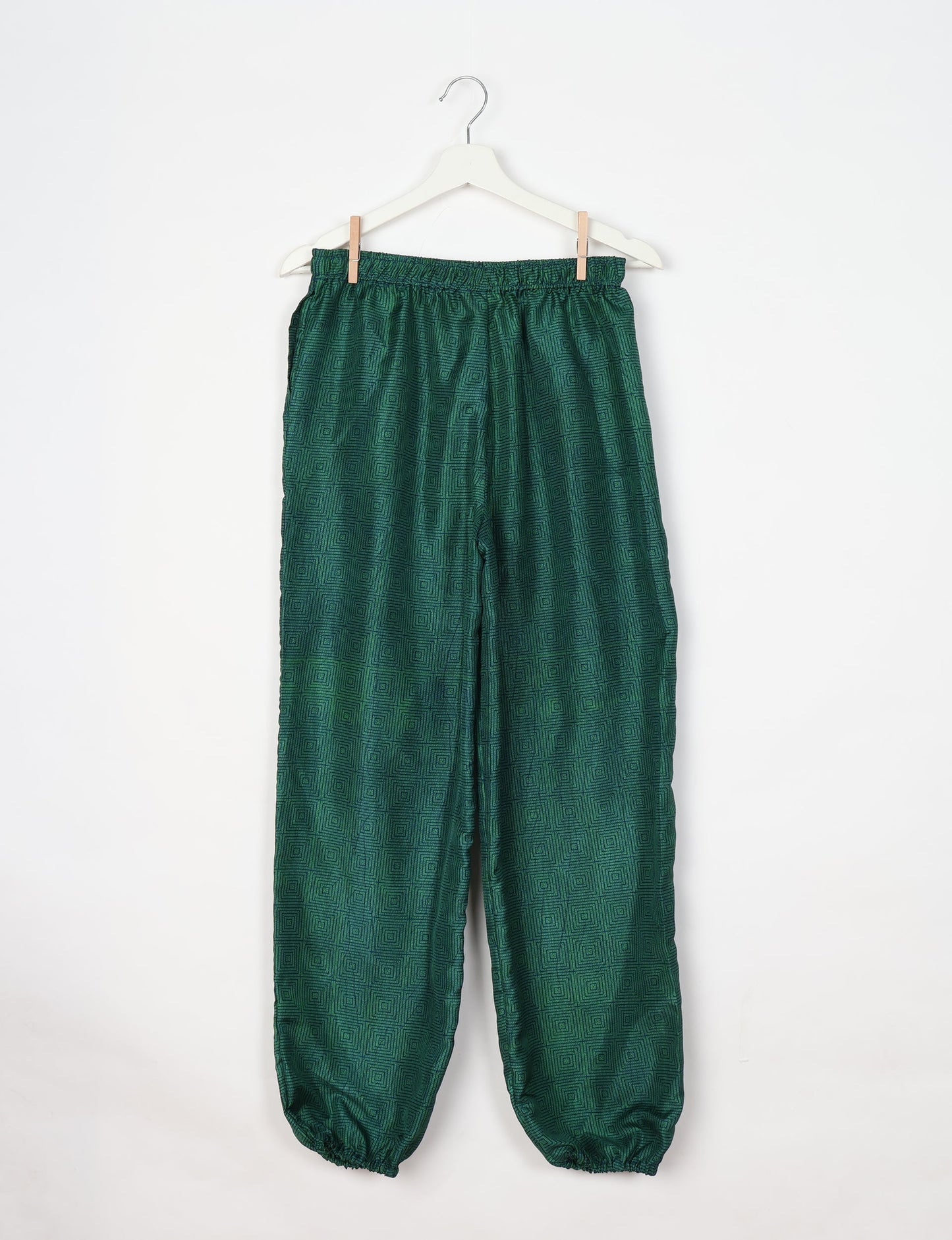 Comfortable and sustainable JOGGER PANTS, pull-on style crafted from eco-materials. Elastic drawstring waist, cotton twill tape, elasticated hems, and slant pockets for style and functionality. Make a positive impact on people and the planet with your fashion choices.