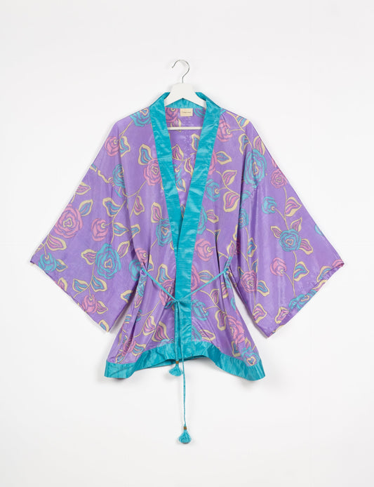 Chic and versatile KIMONO ROBE PRINT with a belt and loose straight-line sleeves. Throw it over swimwear, a t-shirt and shorts, leggings, or jeans for an instant style upgrade. Embrace fashionable versatility with this statement piece.