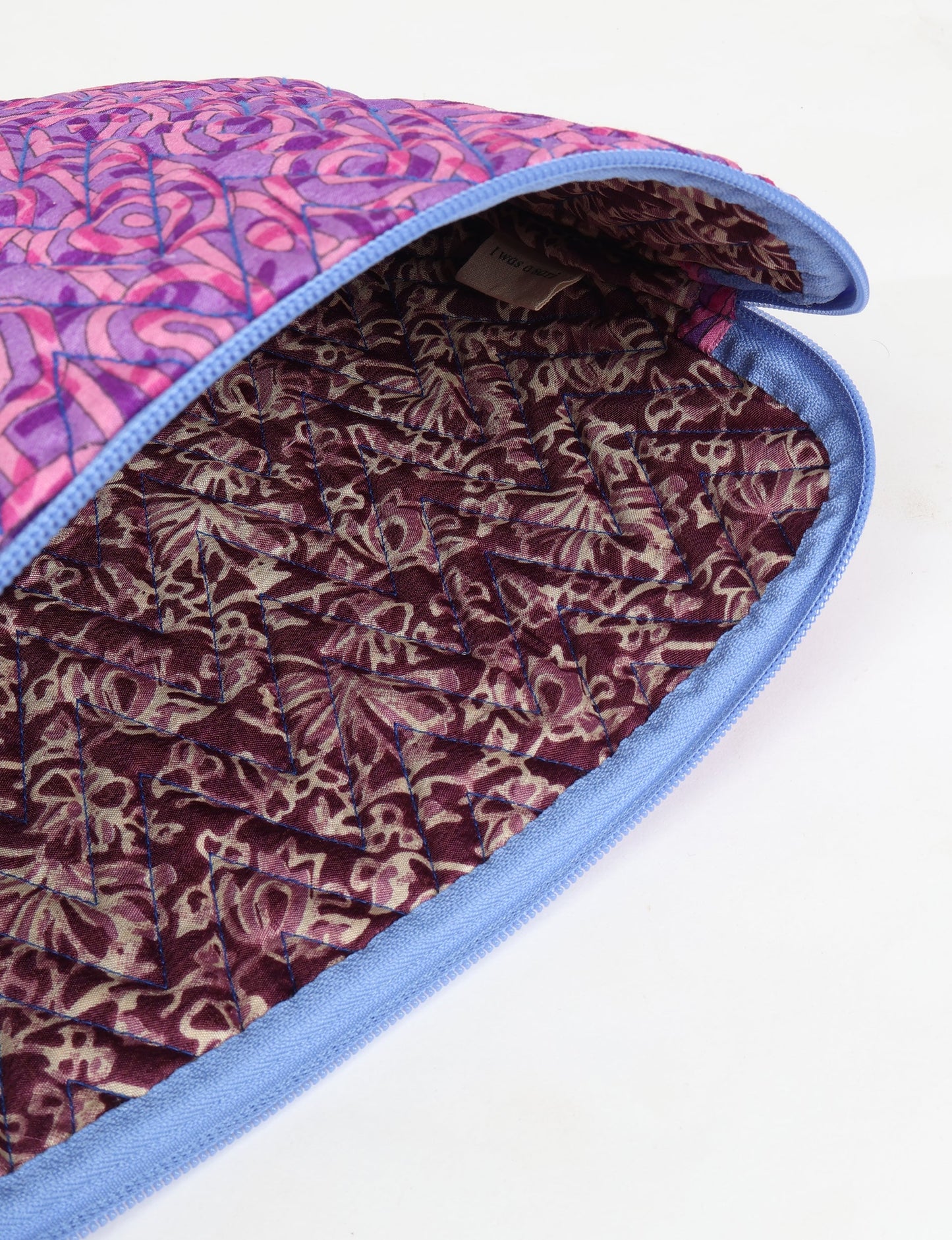 Elevate your tech style with our QUILTED LAPTOP SLEEVE 15-16 inches. Crafted with eco-friendly materials, the quilted design provides cushioning and durable protection for your 15"-16" laptop. Lightweight and stylish, with a secure zipper closure – your ethical choice for sustainable tech storage.