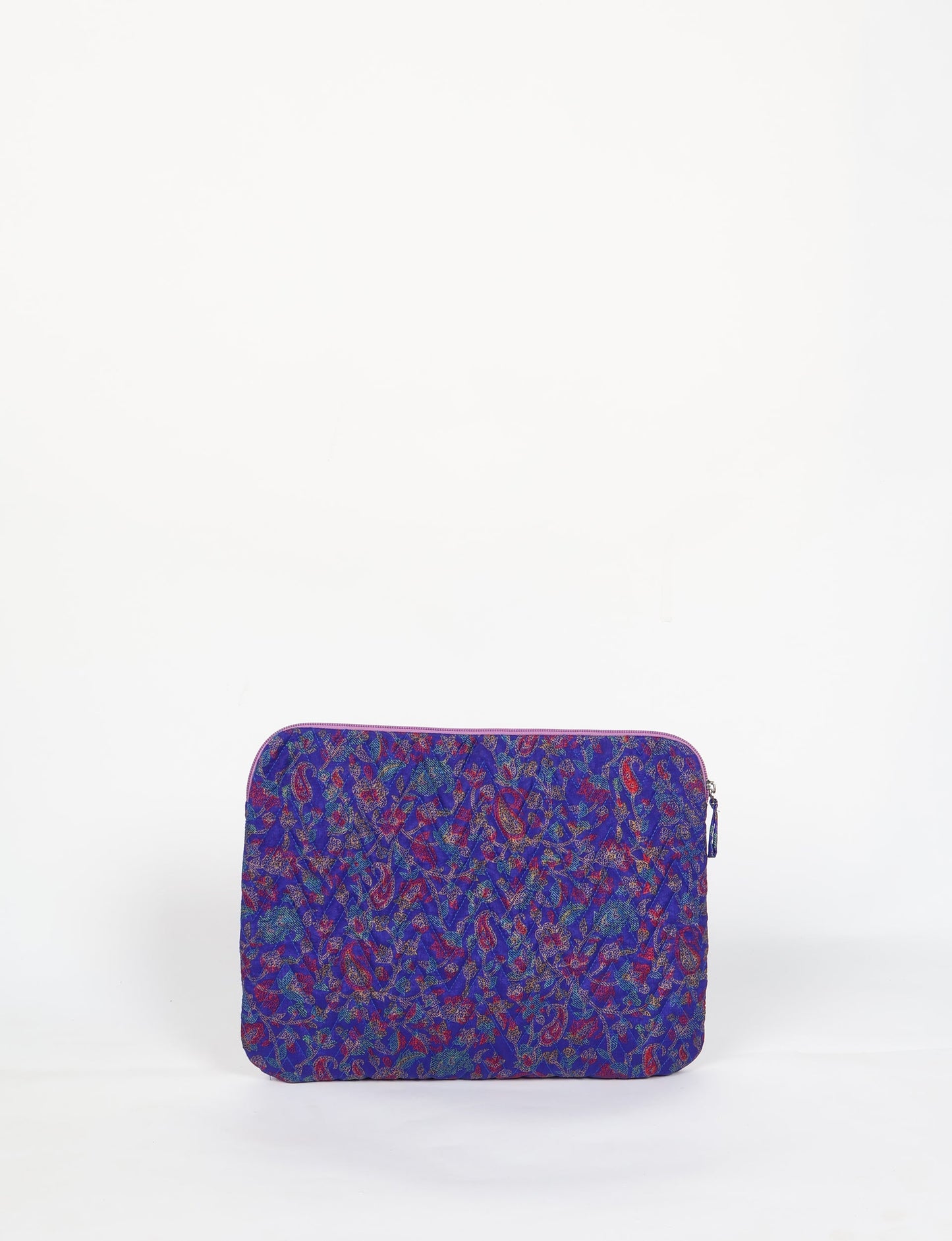 Elevate your tech style with our QUILTED LAPTOP SLEEVE 15-16 inches. Crafted with eco-friendly materials, the quilted design provides cushioning and durable protection for your 15"-16" laptop. Lightweight and stylish, with a secure zipper closure – your ethical choice for sustainable tech storage.