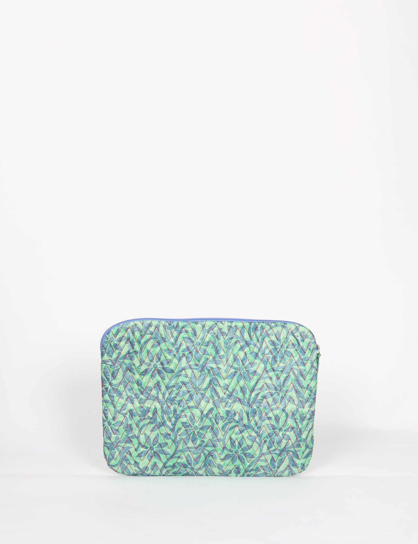 Elevate your tech style with our QUILTED LAPTOP SLEEVE 15-16 inches. Crafted with eco-friendly materials, the quilted design provides cushioning and durable protection for your 15"-16" laptop. Lightweight and stylish, with a secure zipper closure – your ethical choice for sustainable tech storage.