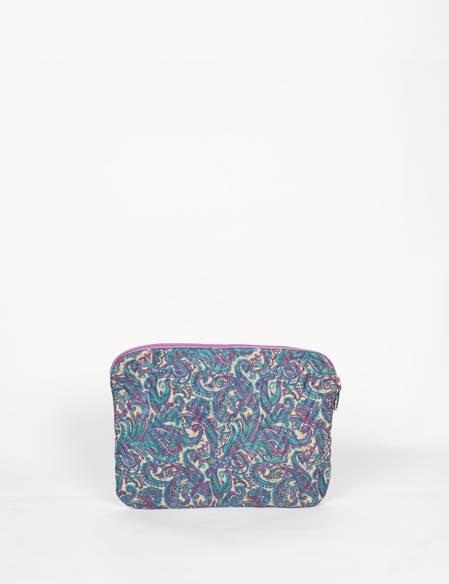 Elevate your tech style with our QUILTED LAPTOP SLEEVE 15-16 inches. Crafted with eco-friendly materials, the quilted design provides cushioning and durable protection for your 15"-16" laptop. Lightweight and stylish, with a secure zipper closure – your ethical choice for sustainable tech storage.
