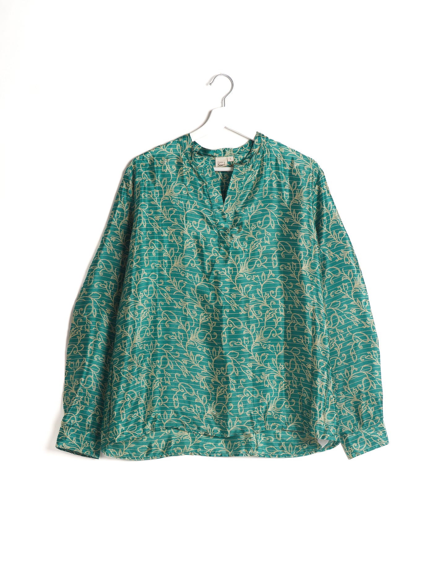 Versatile DAY BLOUSE, a sustainable wardrobe essential with a classic Johnny collar and full sleeves. Lightweight fabric for a comfortable fit, perfect for dressing up or down. Explore ethical clothing and green fashion with this eco-friendly and timeless piece, perfect for any occasion.