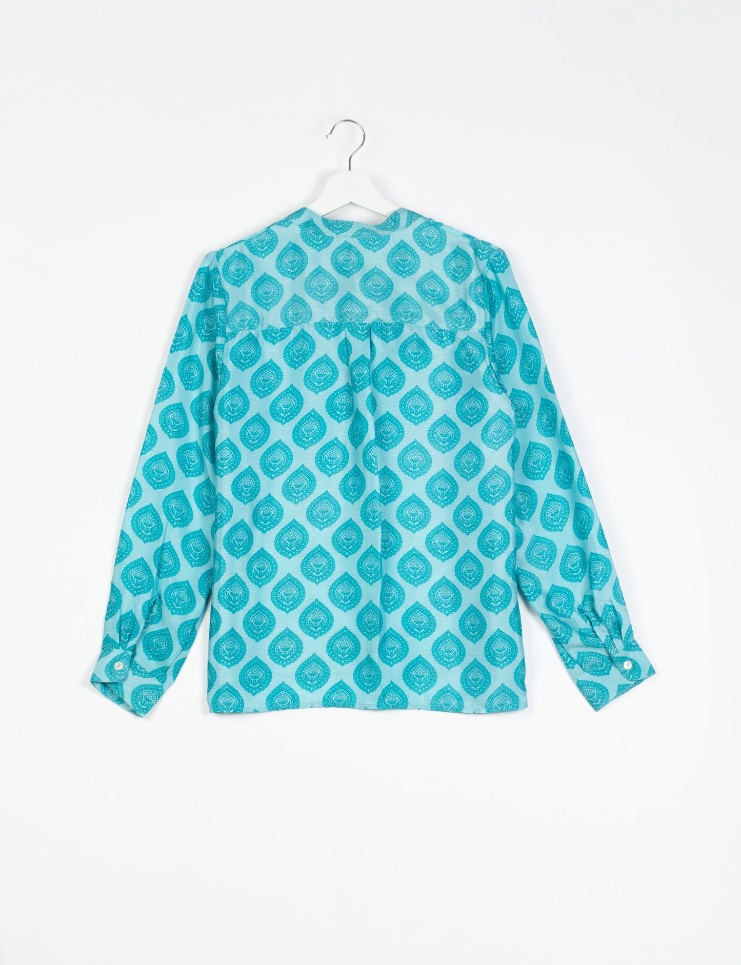 Versatile DAY BLOUSE, a sustainable wardrobe essential with a classic Johnny collar and full sleeves. Lightweight fabric for a comfortable fit, perfect for dressing up or down. Explore ethical clothing and green fashion with this eco-friendly and timeless piece, perfect for any occasion.