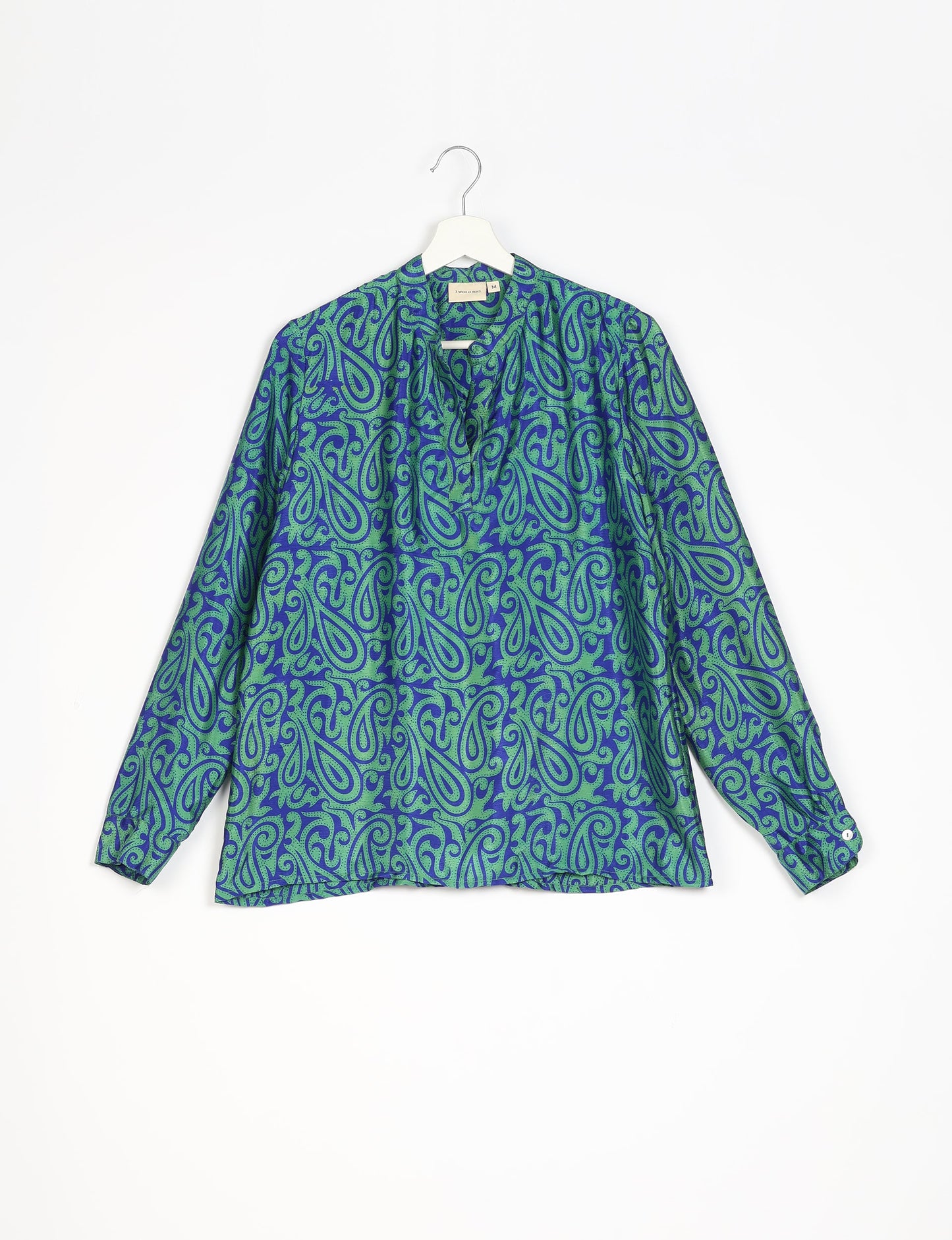 Versatile DAY BLOUSE, a sustainable wardrobe essential with a classic Johnny collar and full sleeves. Lightweight fabric for a comfortable fit, perfect for dressing up or down. Explore ethical clothing and green fashion with this eco-friendly and timeless piece, perfect for any occasion.