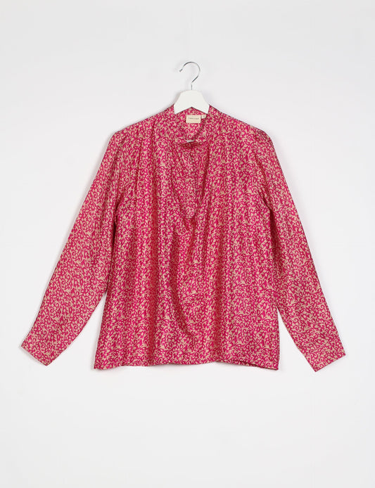 Versatile DAY BLOUSE, a sustainable wardrobe essential with a classic Johnny collar and full sleeves. Lightweight fabric for a comfortable fit, perfect for dressing up or down. Explore ethical clothing and green fashion with this eco-friendly and timeless piece, perfect for any occasion.