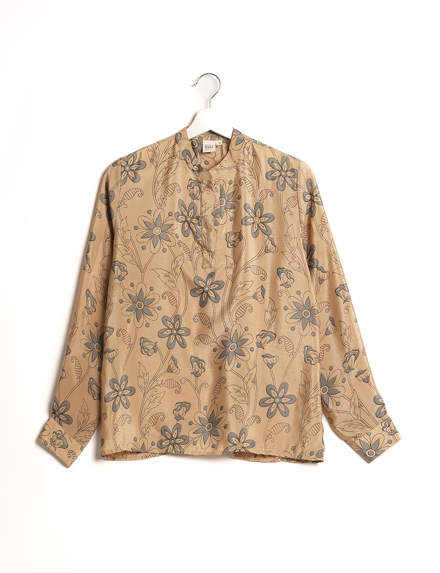 Versatile DAY BLOUSE, a sustainable wardrobe essential with a classic Johnny collar and full sleeves. Lightweight fabric for a comfortable fit, perfect for dressing up or down. Explore ethical clothing and green fashion with this eco-friendly and timeless piece, perfect for any occasion.