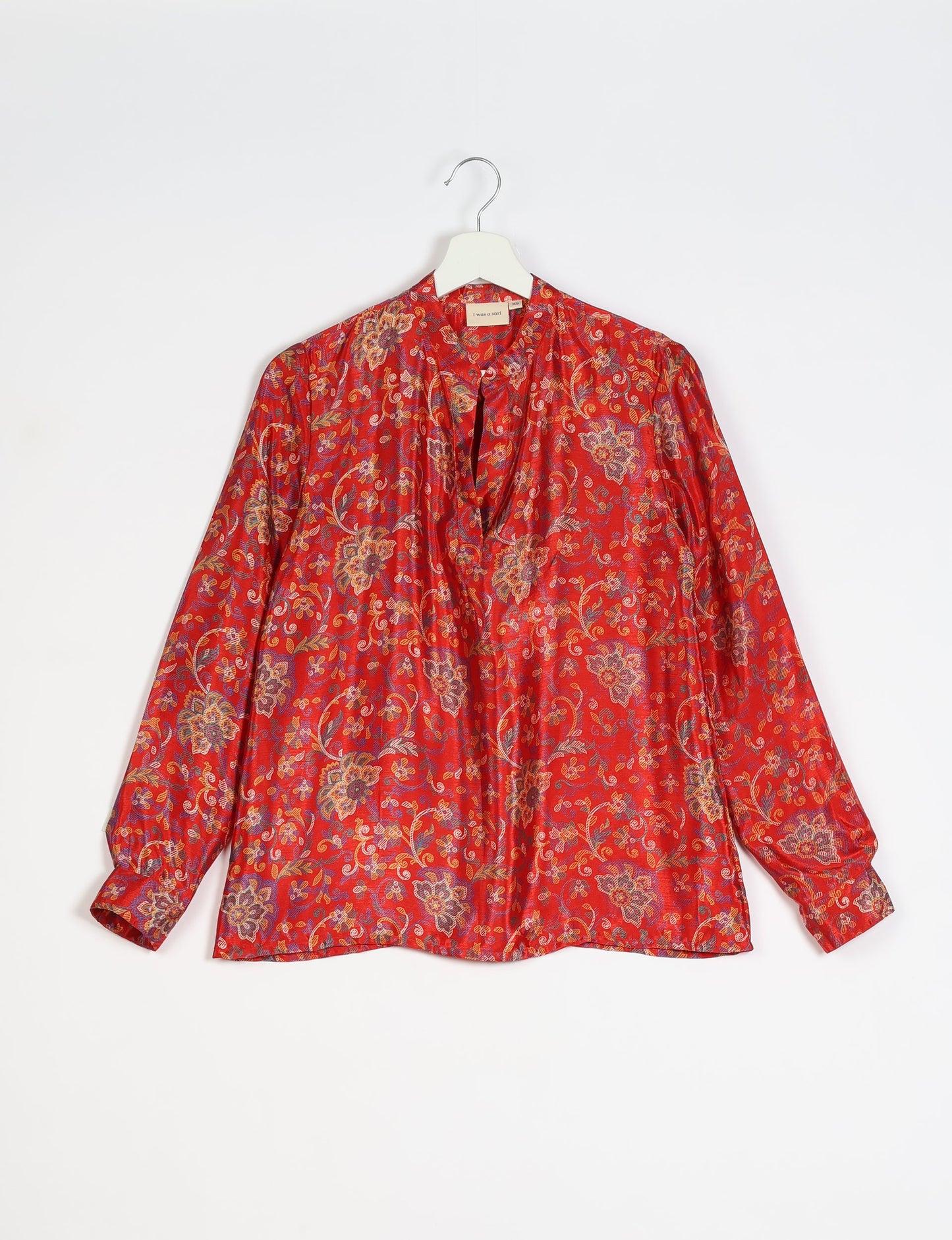 Versatile DAY BLOUSE, a sustainable wardrobe essential with a classic Johnny collar and full sleeves. Lightweight fabric for a comfortable fit, perfect for dressing up or down. Explore ethical clothing and green fashion with this eco-friendly and timeless piece, perfect for any occasion.