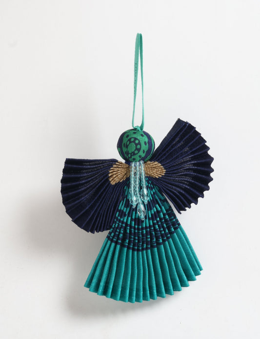 Angel Christmas Ornament made from upcycled saris, featuring pleated arms and body. A sustainable, eco-friendly holiday decoration, embodying recycled fashion and upcycling in festive style.





