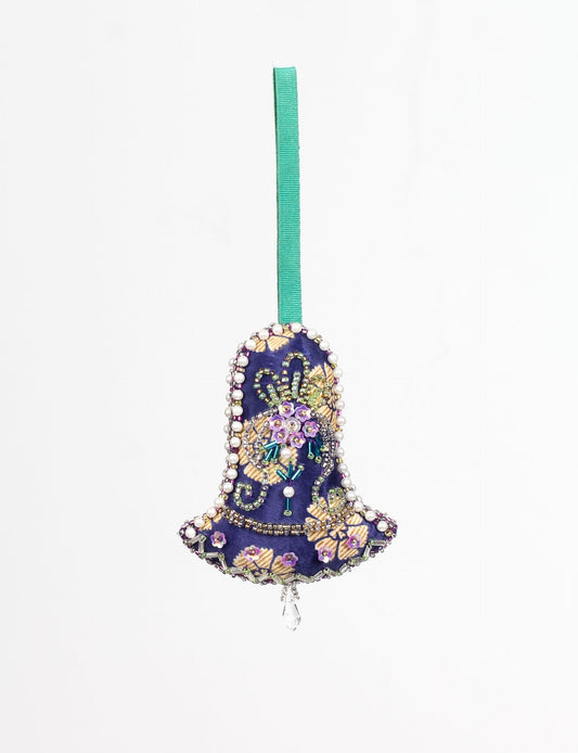 Bell-shaped Christmas ornament made from recycled saris, showcasing Aari embroidery, sustainable apparel, and green fashion. A celebration of upcycled clothing and eco-friendly products with a focus on sustainable women’s clothing and recycled fashion.