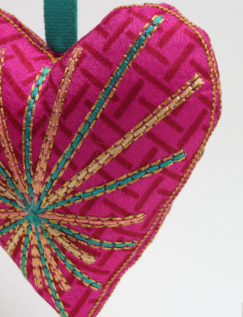 Ornamento a forma di cuore senza tempo - Astratto rosa