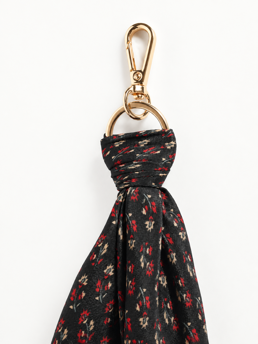Upcycled sari fabric Foulard Keyring with soft fabric detail and metal clasp by I Was a Sari.