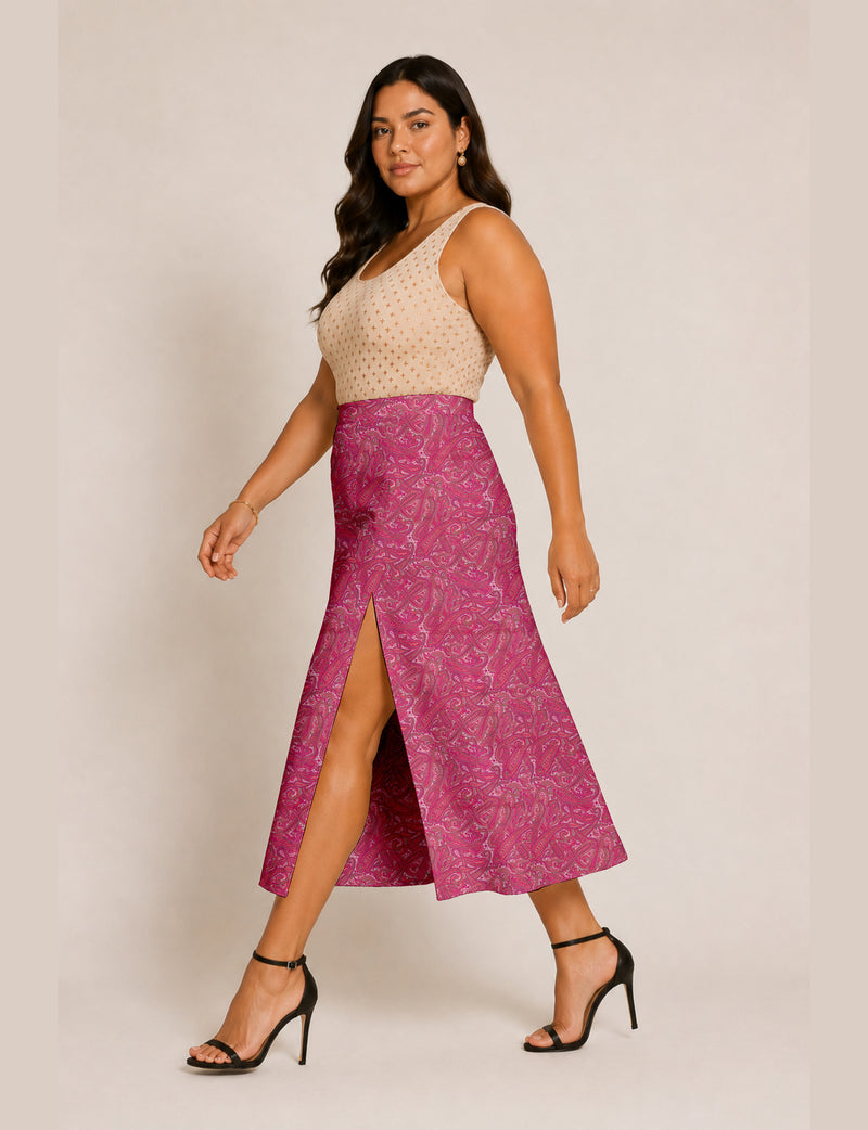 A line skirt with slit - Pink Paisley